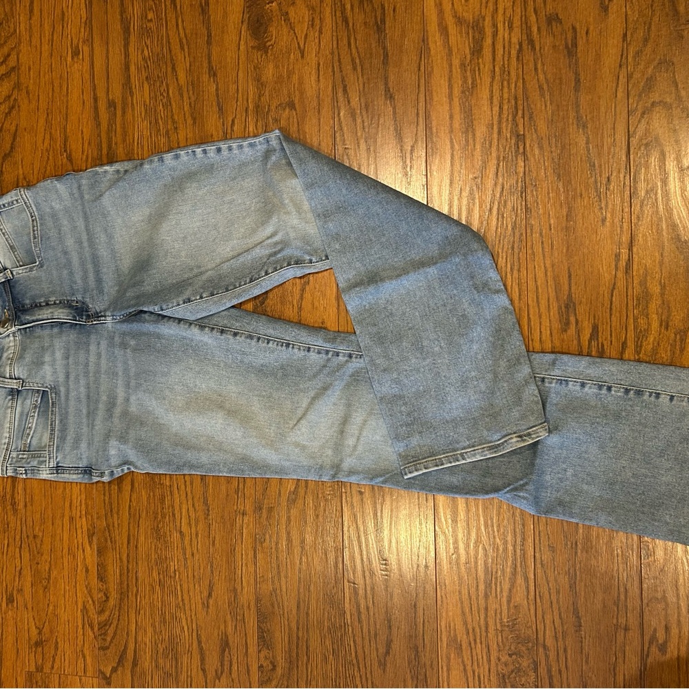 Maurices Women's Blue Jeans - Picture 3 of 5